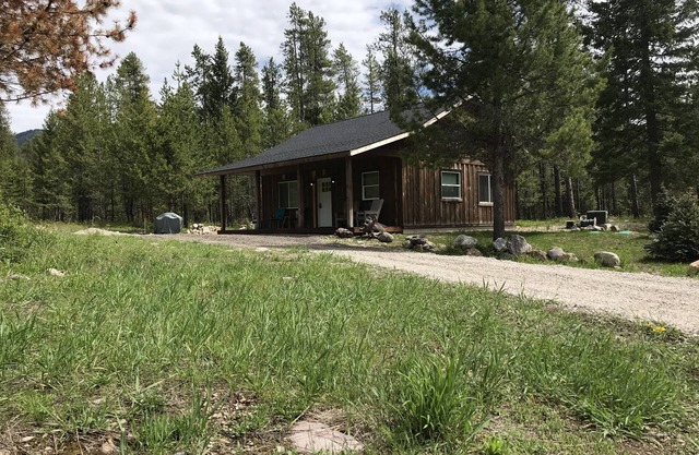 Custom Cabin Nur wenige Minuten vom Glacier National Park entfernt