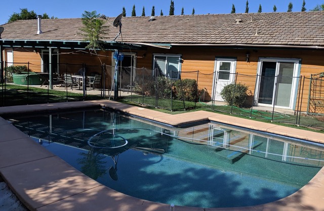 CUSTOM HILLTOP, VIEW, POOL, SPA, ORCHARD NEBEN WEINVERKOSTUNG, EZ FREEWAY, DOG K