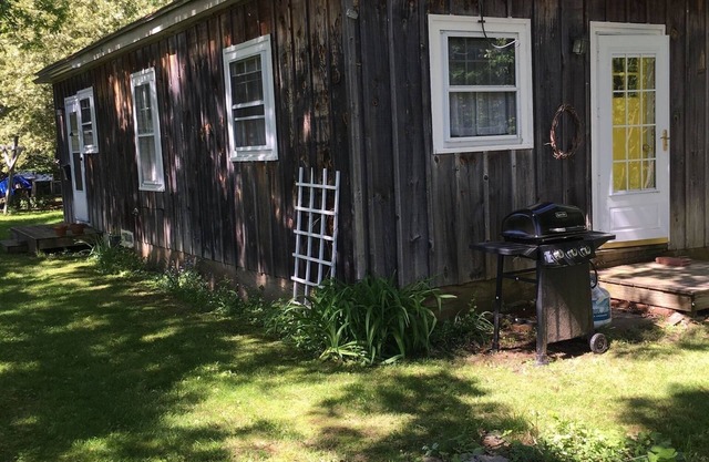 Cute 2+ Bedroom Cottage