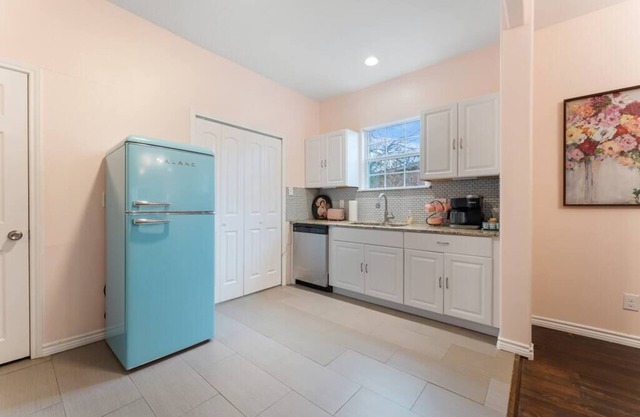 Cute, Comfy, 3 BR Home