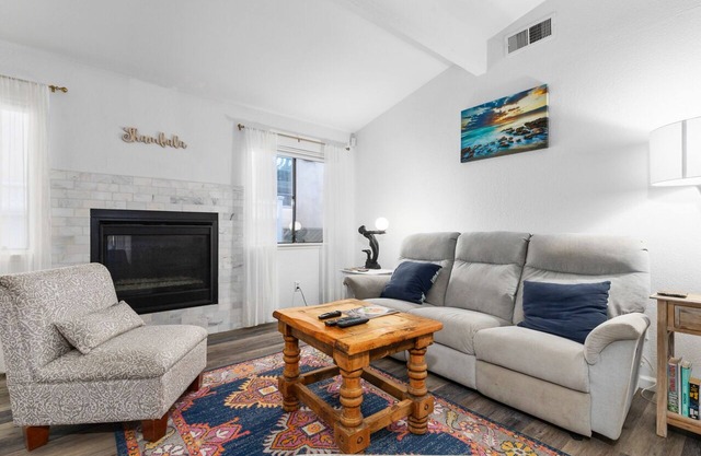 Cute & Cozy Cayucos Bungalow Near Beach and Downtown