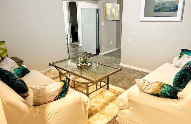 Cute/cozy lower level apartment 10 min from Downtown Columbus