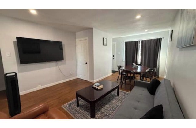 Cute HighlandPark House