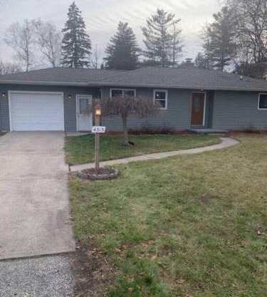 Cute house in quiet neighborhood