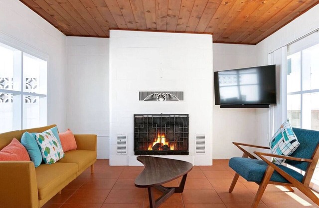 Cute Mid-Century Beach Side Bungalow | Beachside