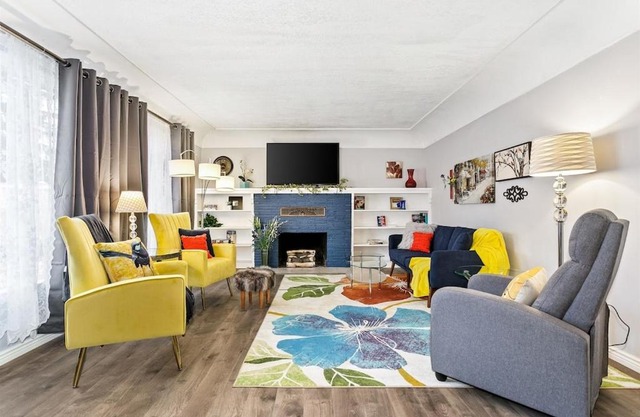 CUTE Remodeled Midcentury Cottage on Boise Bench