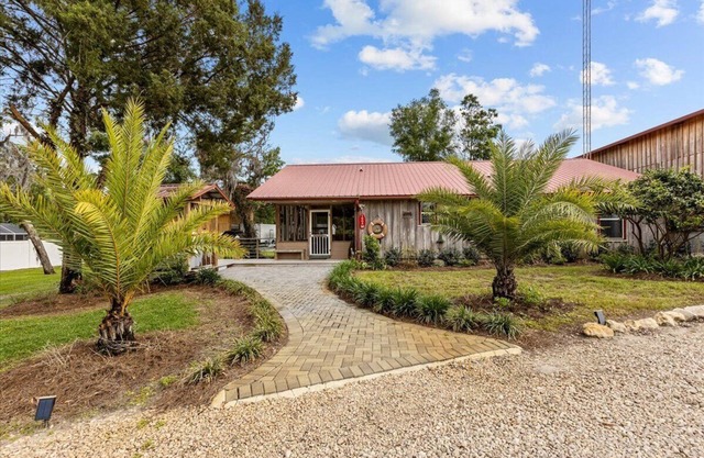 Cypress Crab House of Steinhatchee! 1 block to river, parking, porch, parking