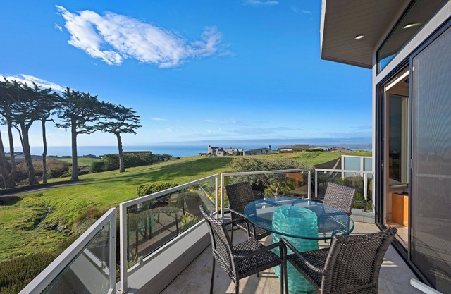 Cypress Row - Spanning views of Bodega Bay and the Pacific
