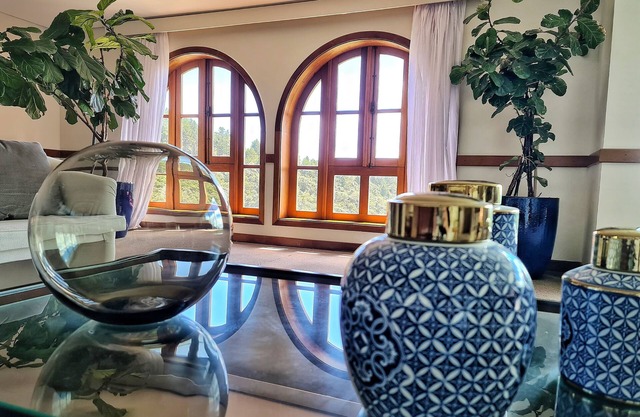 Dúplex Luxo com Piscina Aquecida, Lareira e Wifi