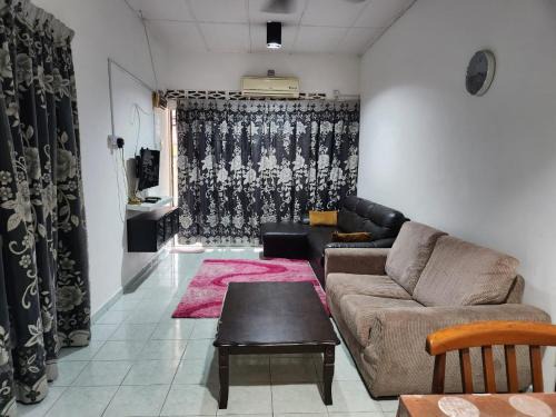 D'Haja 6 KLIA Sepang with 3 AC & FREE Wi-Fi