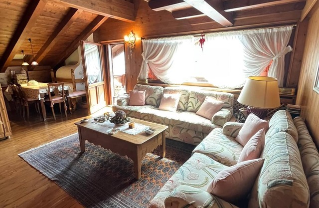 Dachboden von lokalen Handwerkern in San Vito di Cadore eingerichtet