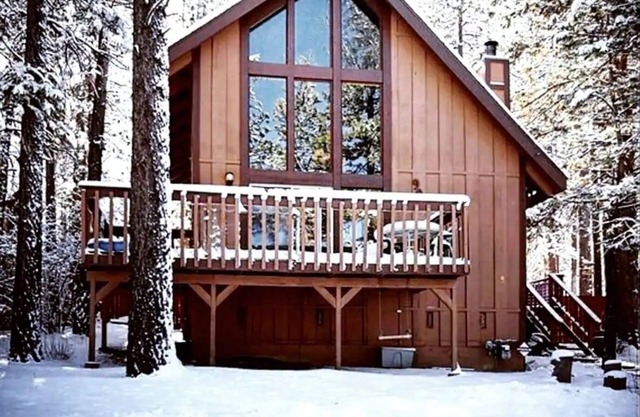 Dala Haus, nestled along side a private forest.