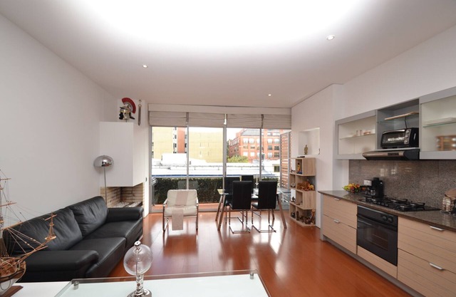 DALILA - 1 Br. Executive Studio Apartment mit modernem Look