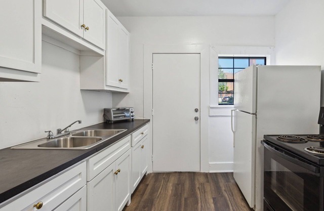 Dallas 1BR Gem - Steps from Bishop Arts Fun