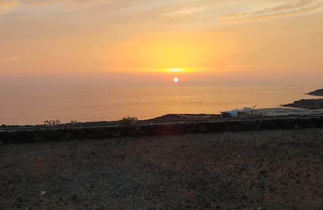 Dammuso on the sea with breathtaking sunset 70 mt from the sea - Sataria -