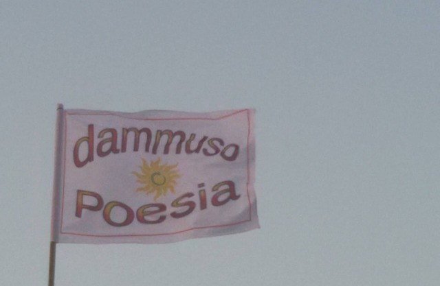 Dammuso Poesia ... ein Fenster zur Welt.