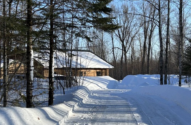 Dancing Bear Lodge