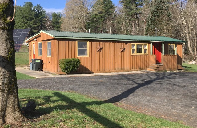 Dancing Horse Lodge