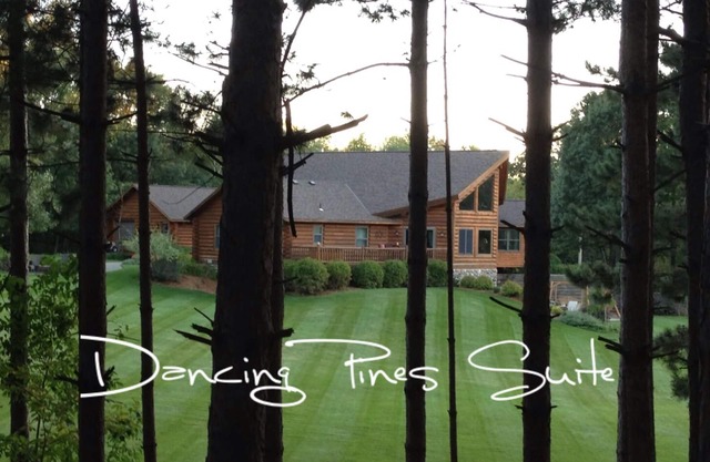 TANZEN PINES SUITE in der Nähe von SJU, CSB & Wobegon Trail