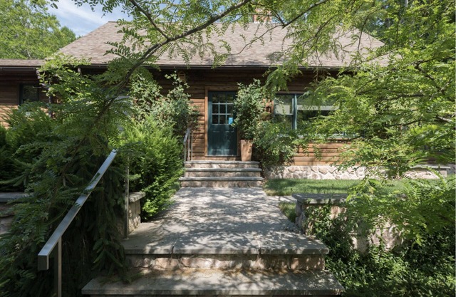 Daniel Boone meets Mid Century Modern Retreat