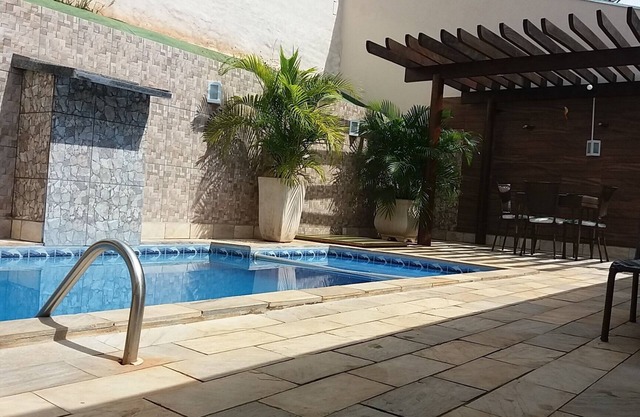 DANIEL SEASON HOUSE - 3 Minuten vom Park, Pool, Luft, WLAN, Billard und TV entfernt.
