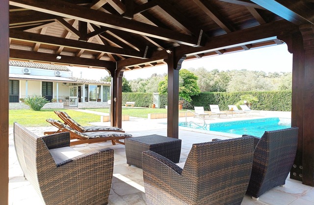 DANIELA HOUSE