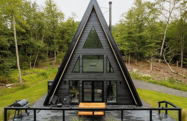 Darby A-Frame: Upstate Retreat with Sauna!