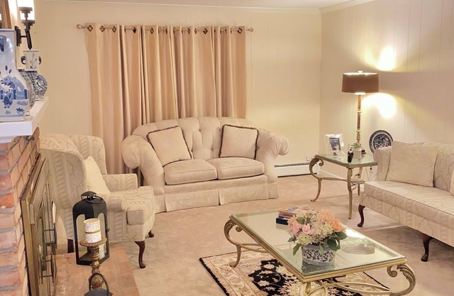 Darien Home