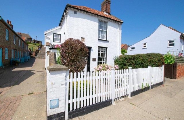 Dart Cottage