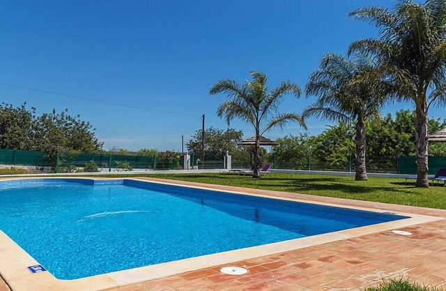 Das Amendoeiras by Interhome