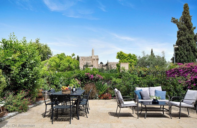 David Village Residences - Jerusalems Mauern
