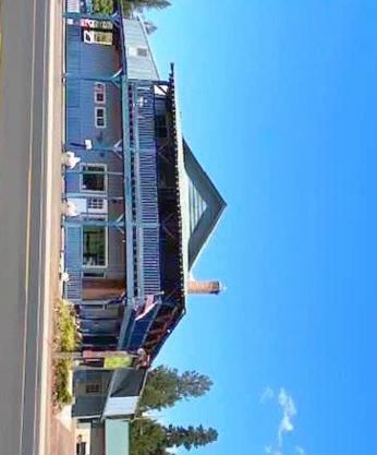Dawson House Lodge
