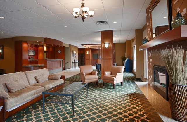 Days Inn by Wyndham Airdrie