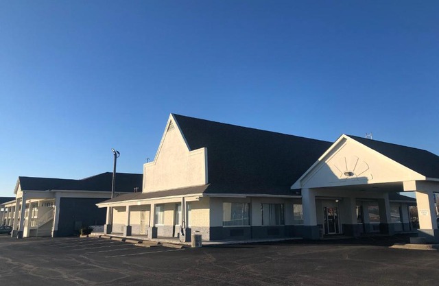 Days Inn by Wyndham Indianapolis South