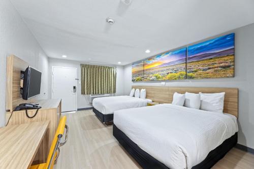 Days Inn by Wyndham McKinney
