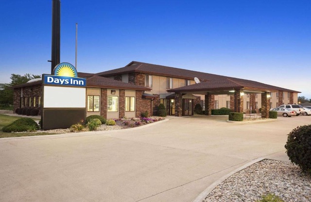 Days Inn by Wyndham Oglesby/Starved Rock