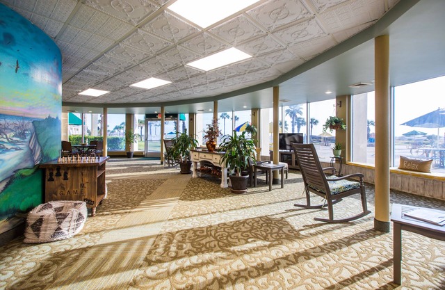 Days Inn & Suites by Wyndham Jekyll Island