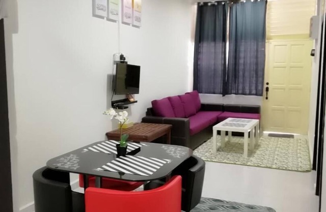 De Akasia Gastfamilie Gong Badak, Kuala Nerus