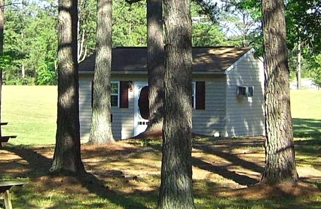 De Lake Gaston Lodges - Erschwingliche Vermietung am See