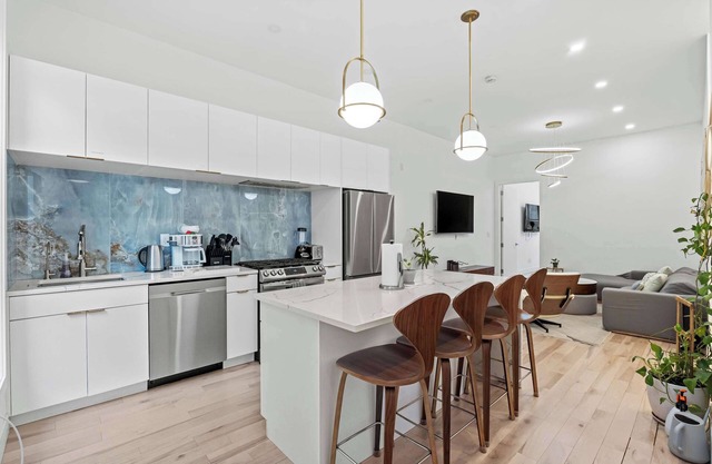 Decatur Place by Rove Travel | 1BR Chic Apartment