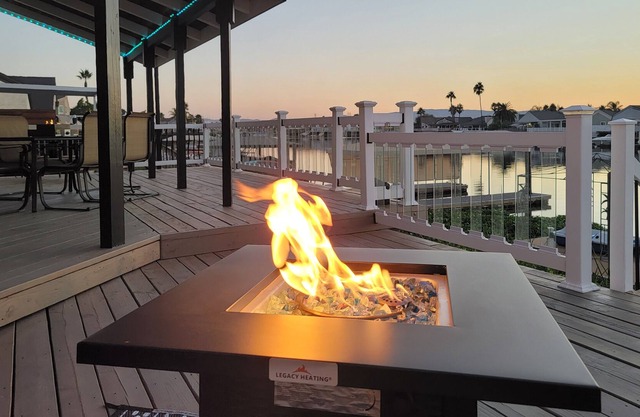 Deep Water Front Retreat with Gorgeous Sunset Delta Views!