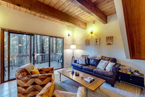 Deep Woods Hideaway