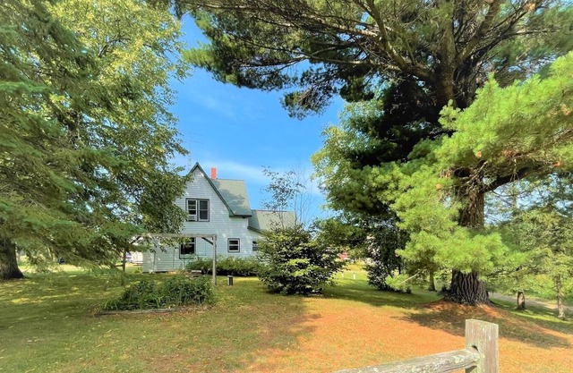 Deer Creek Farmhouse