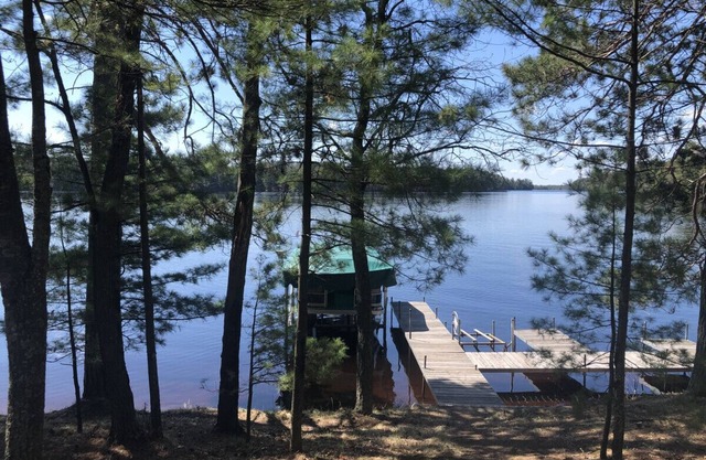 Deer Point Executive Lake Home Excelente ubicación Capacidad 10 Cómodo Limpio Privado