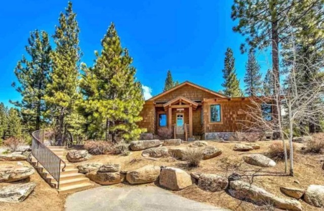 Deer Run Cabin at Grizzly Ranch Golf Course