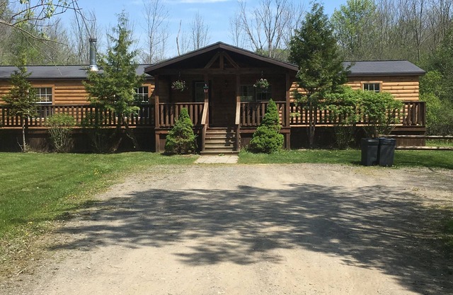 Deer Run Lodge one of 3 lodges available on property perfect for a Team