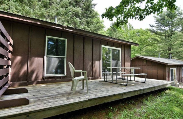 Iron River, Wisconsin Cabin Rentals in einem Northwoods Resort Setting
