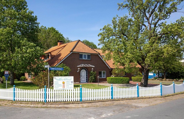 Deichhaus Küstenwind by Interhome