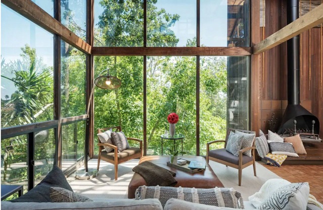 Del Mar Oasis: a serene home centrally located