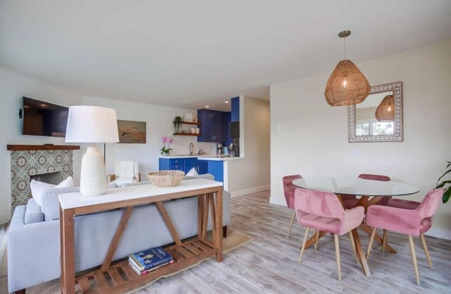 Del Mar Sea Horse Beach Condo